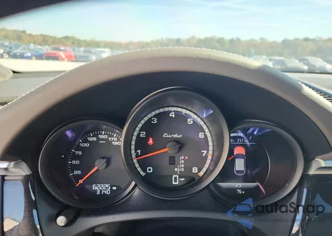 2020 Porsche Macan Turbo z USA, uszkodzony, nr VIN WP1AF2A54LLB60621